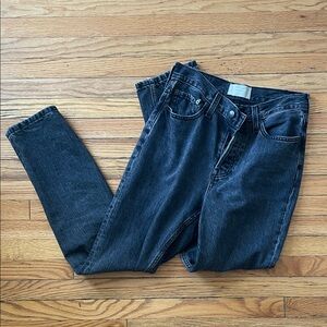 Everlane washed black 90s Cheeky Jeans